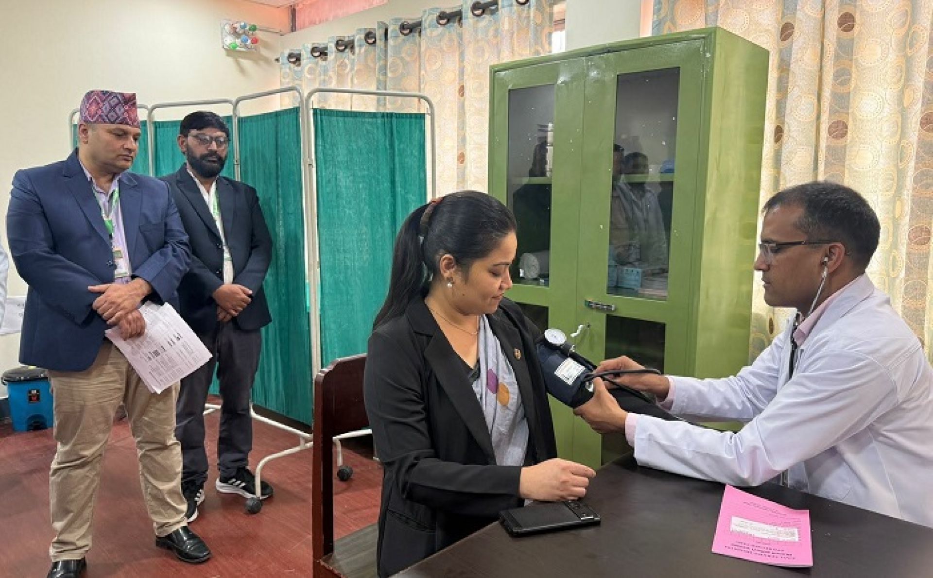 सिंहदरबारमै सुरु भयो निजामती कर्मचारी अस्पतालको सेवा इकाई, कर्मचारीले अब परिसरमै स्वास्थ्य सेवा पाउने